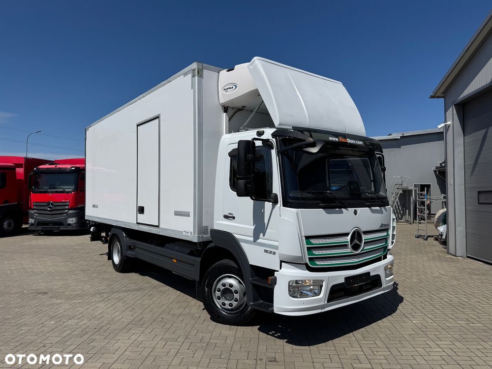 Mercedes-Benz ATEGO 1523 CHŁODNIA 6.35m Winda Z Niemiec - 17