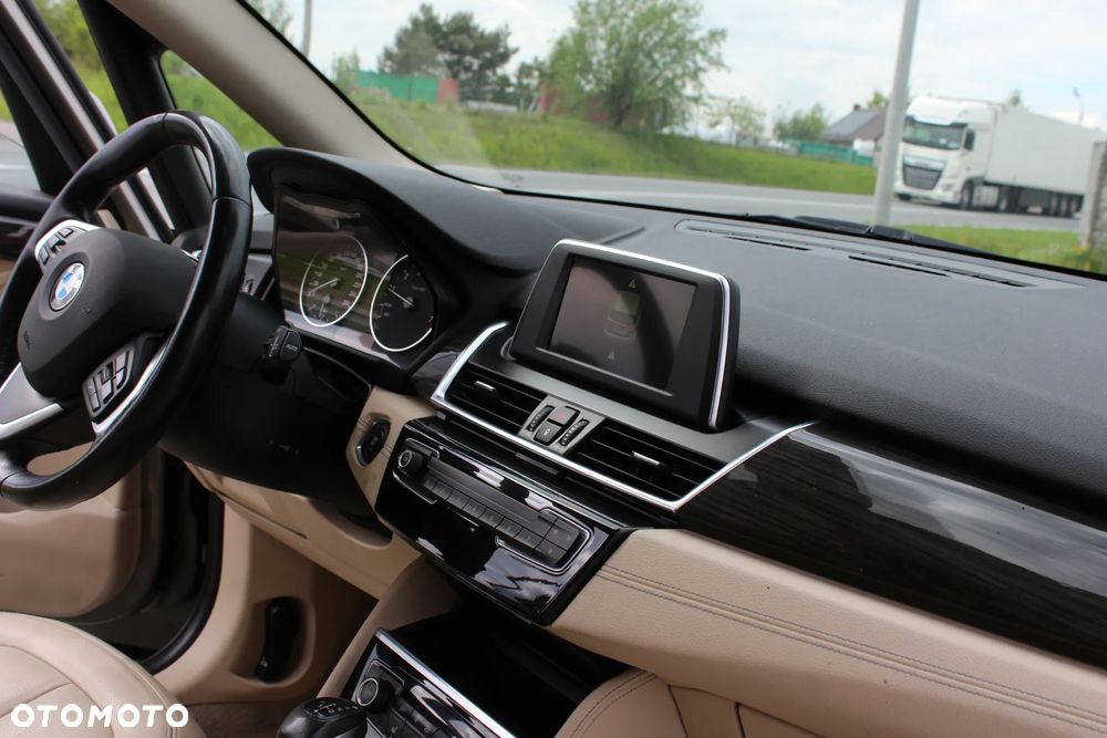 BMW Seria 2 218i Luxury Line - 18