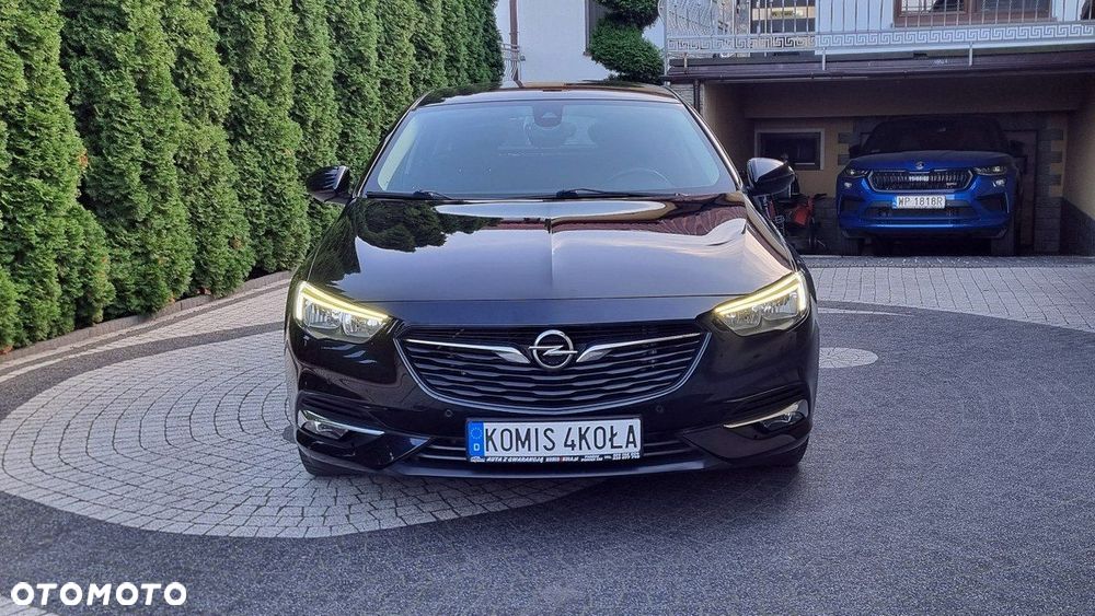 Opel Insignia - 10