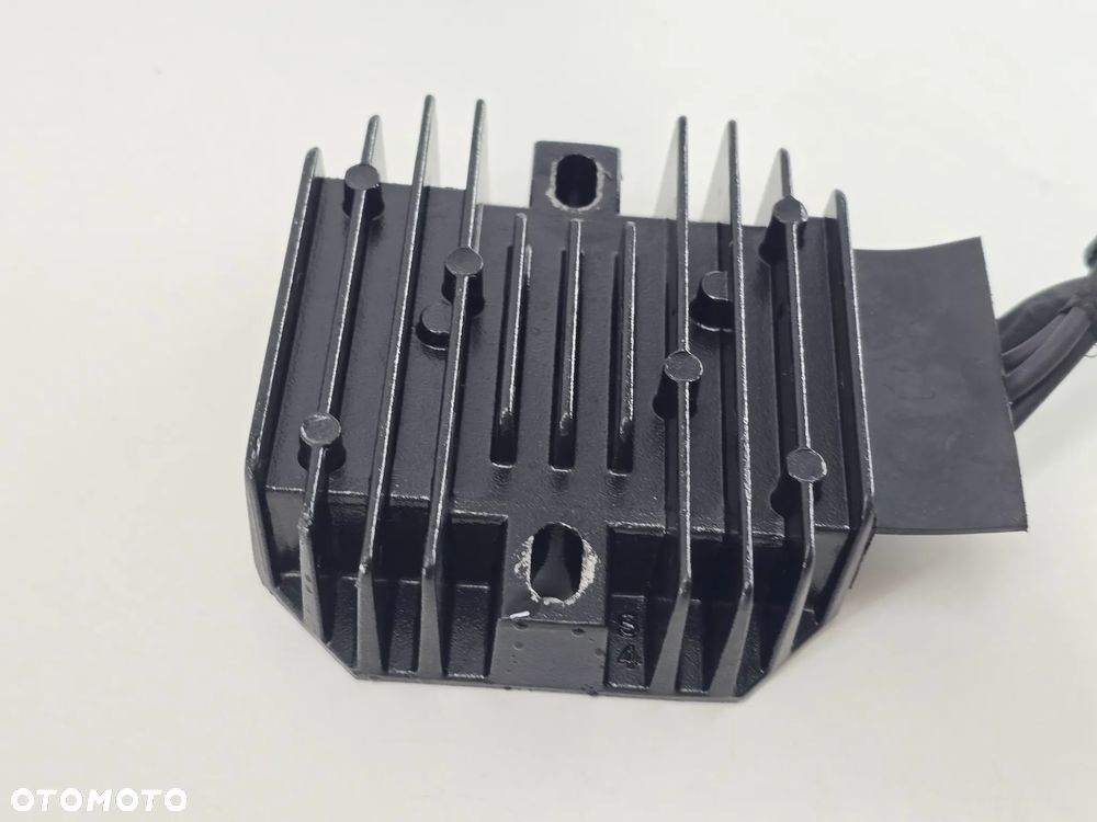 REGULATOR NAPIECIA  TRIUMPH SCRAMBLER 400 SPEED - 5