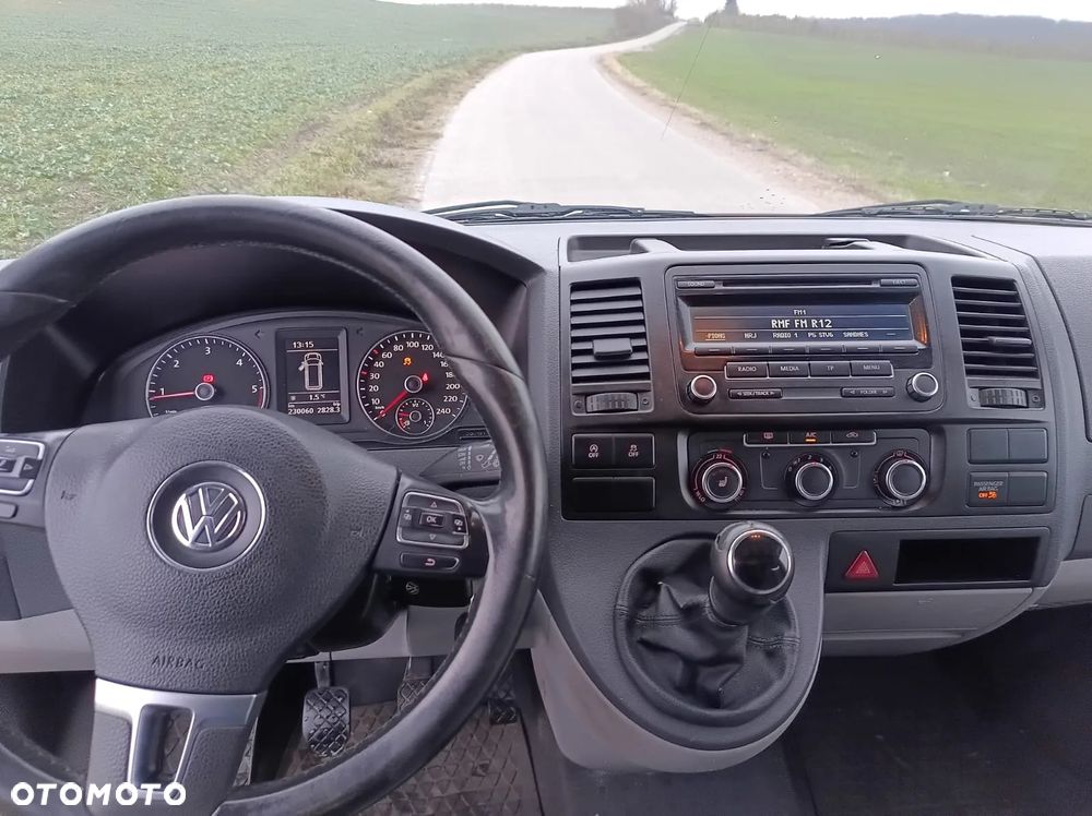 Volkswagen Transporter - 12