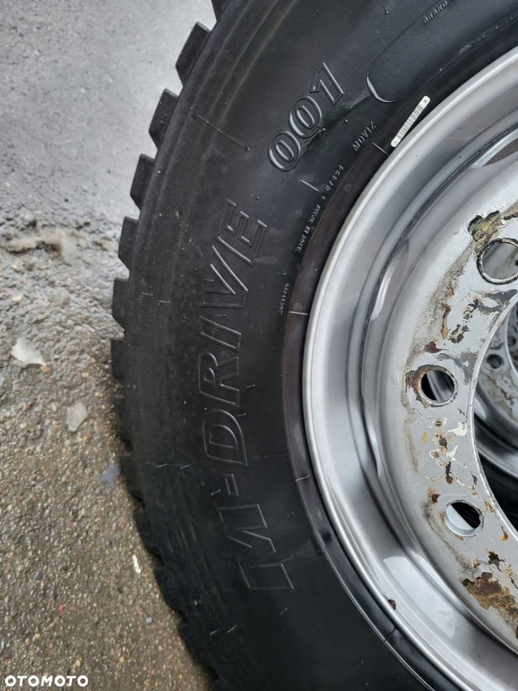 Opona Koło Felga Bridgestone M-Drive 315/80 R22.5 - 5