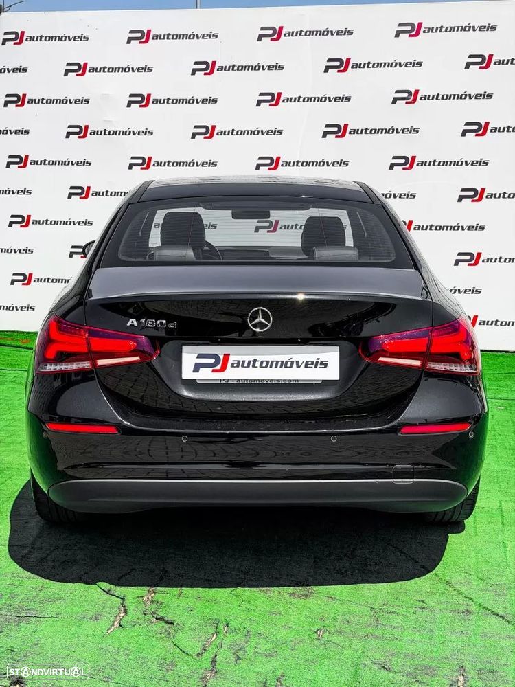 Mercedes-Benz A 180 Limousine d Style Plus Aut. - 11
