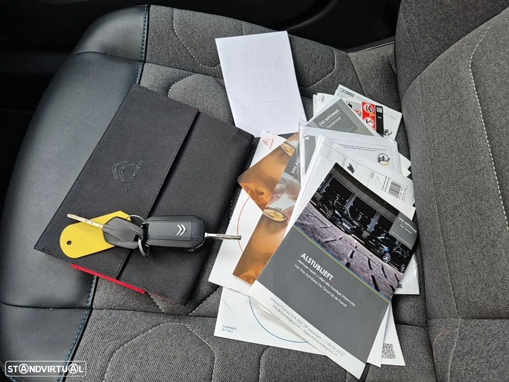 Citroën C4 e-C4 136 PLUS - 10