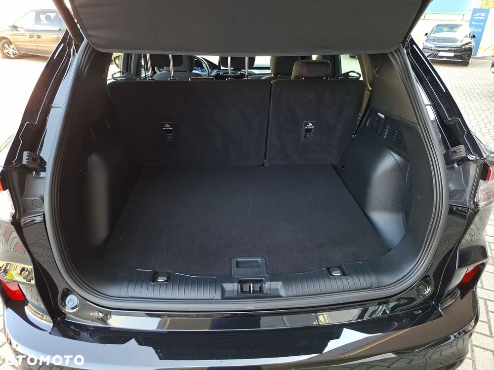 Ford Kuga 2.5 FHEV FWD ST-Line - 33