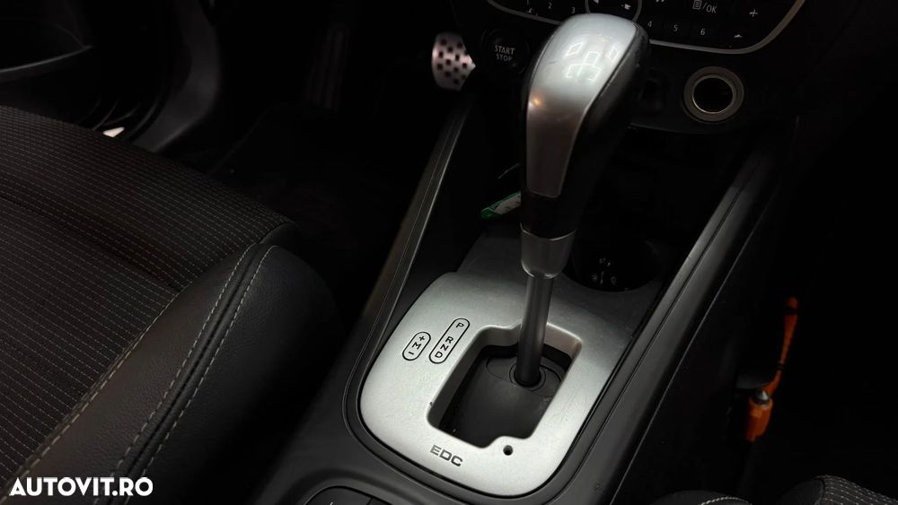 Renault Megane ENERGY dCi 110 EDC GT LINE - 22