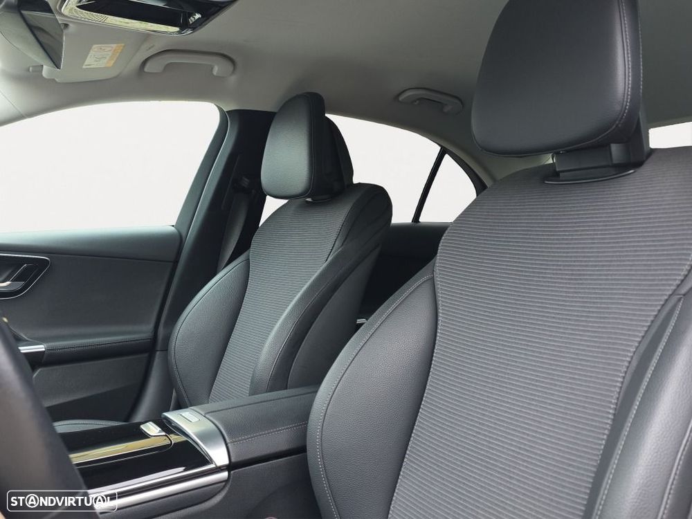Mercedes-Benz C 300 - 10