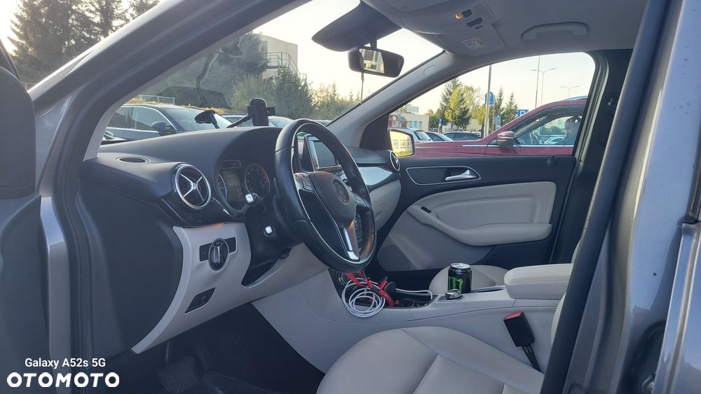 Mercedes-Benz Klasa B 200 7G-DCT - 7