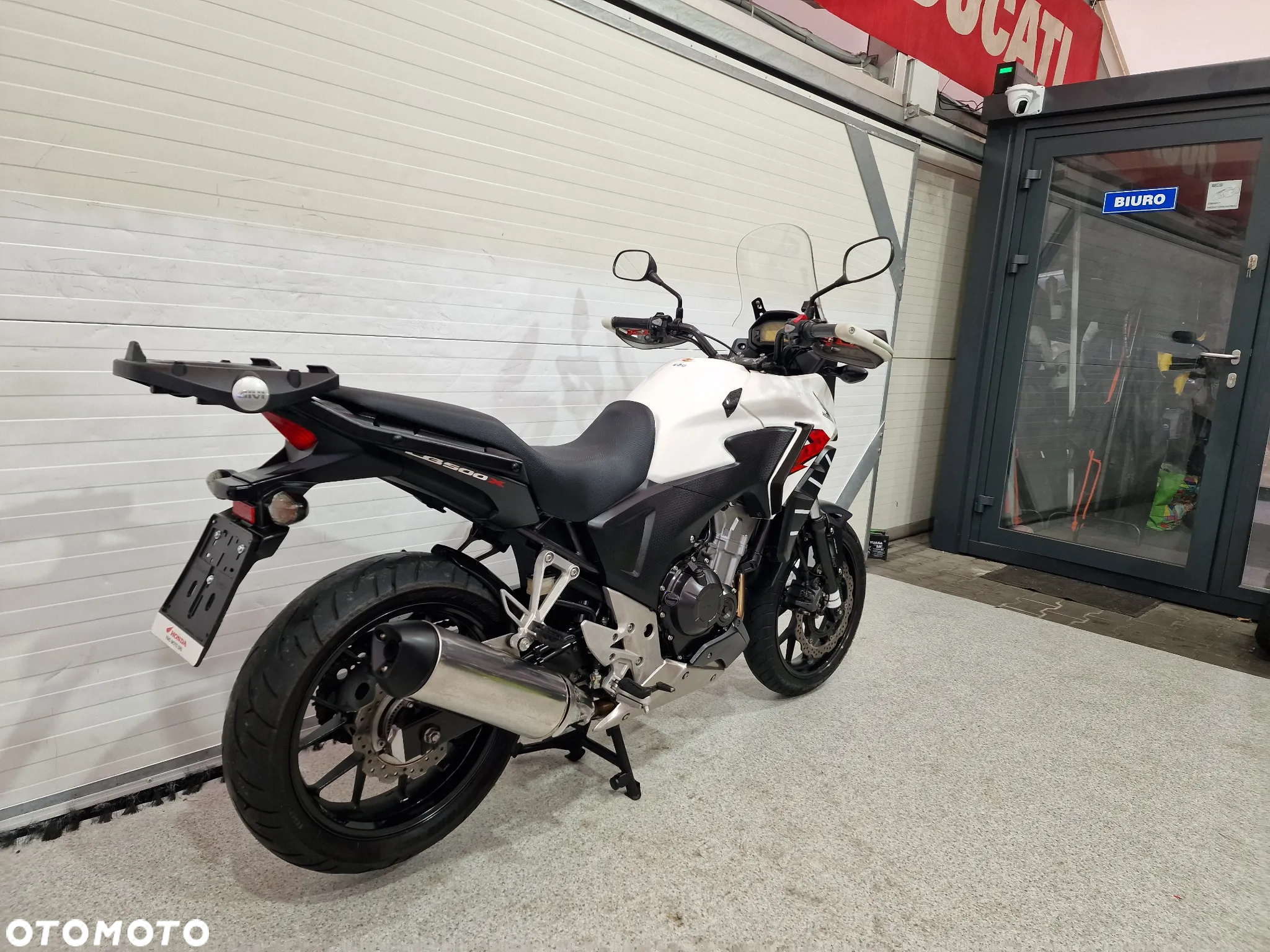 Honda CB - 11