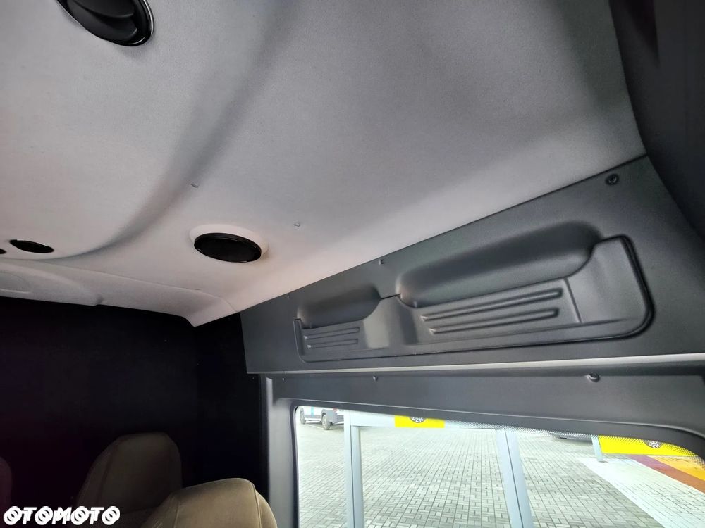 Citroën Jumper 35+ BlueHDi L4 - 26