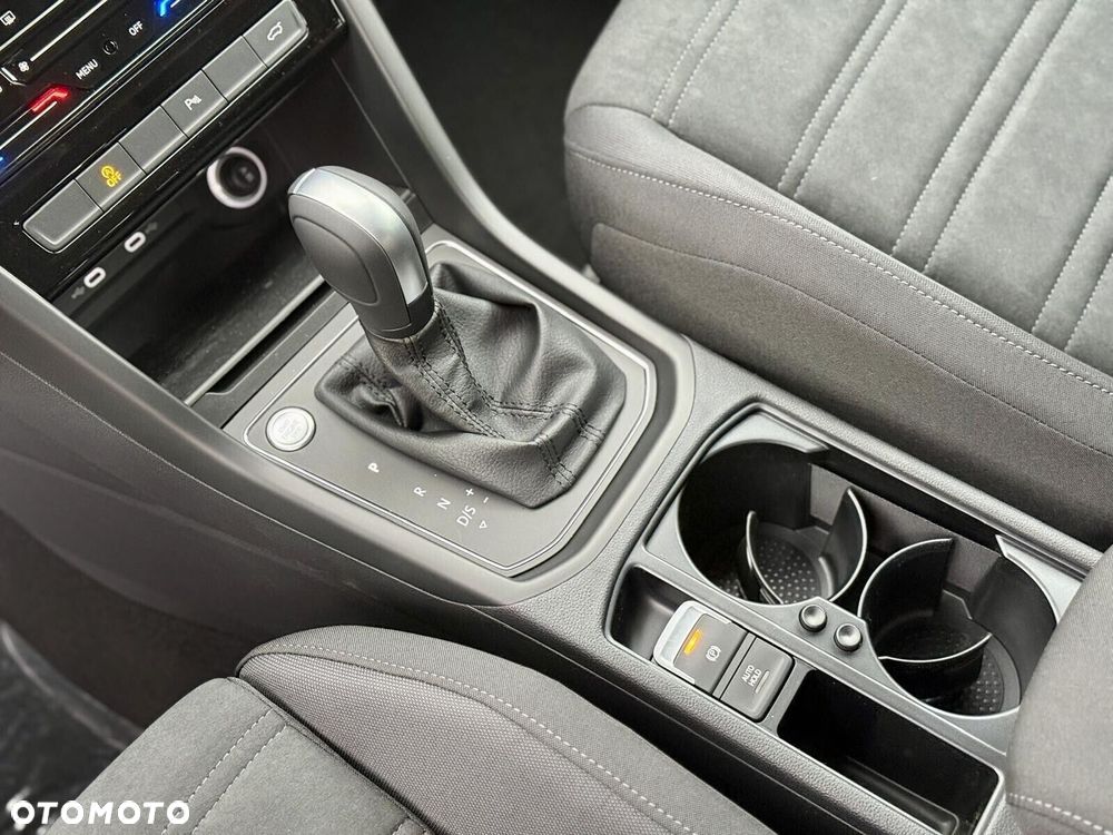 Volkswagen Touran 1.5 TSI EVO Comfortline Plus DSG - 13