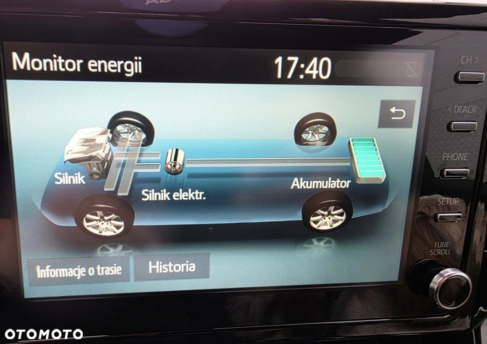 Toyota Corolla 1.8 Hybrid Comfort - 10