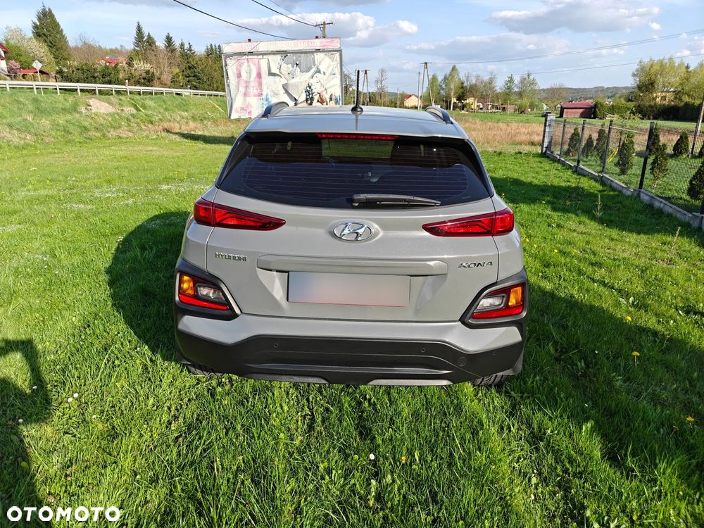 Hyundai Kona - 10