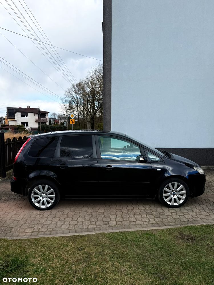 Ford C-MAX - 11