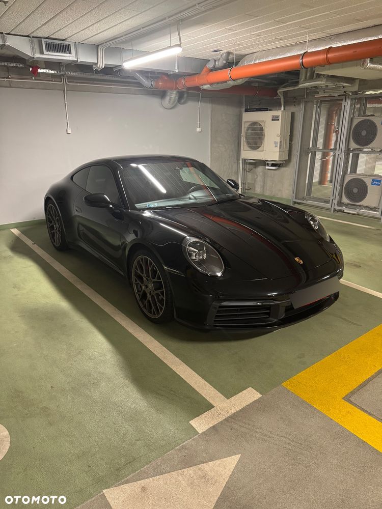 Porsche 911 Carrera S - 6
