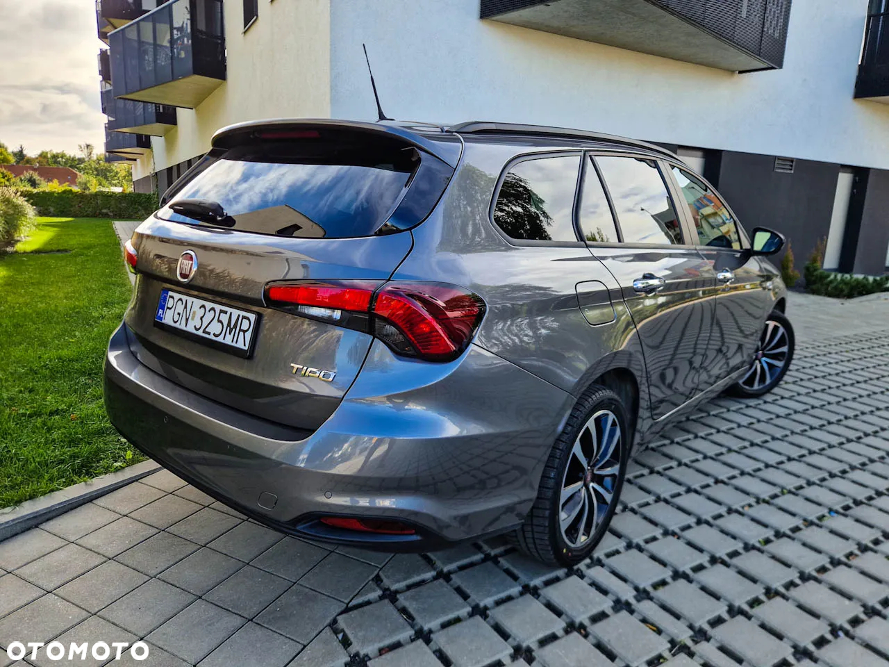 Fiat Tipo Kombi 1.4 T-Jet Lounge - 3