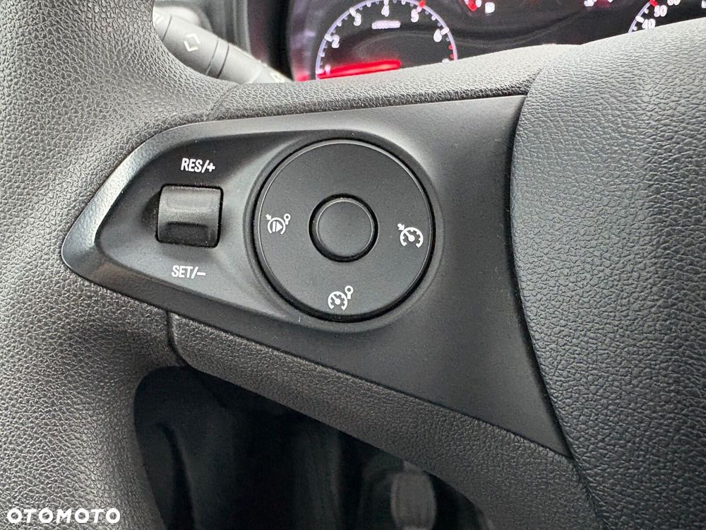 Opel Combo 1.5 CDTI S&S - 19