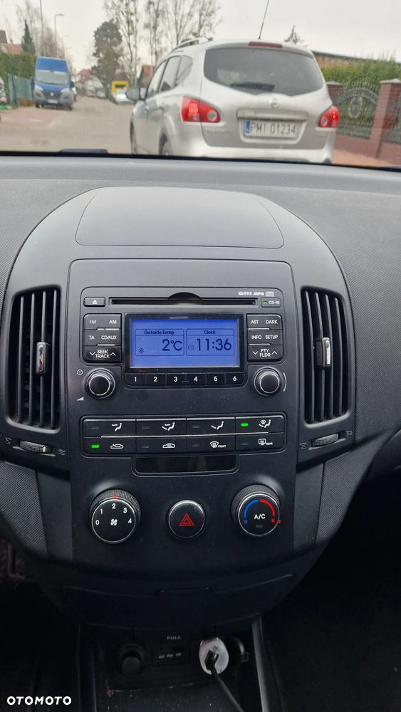 Hyundai i30 i30cw 1.4 Edition Plus - 8