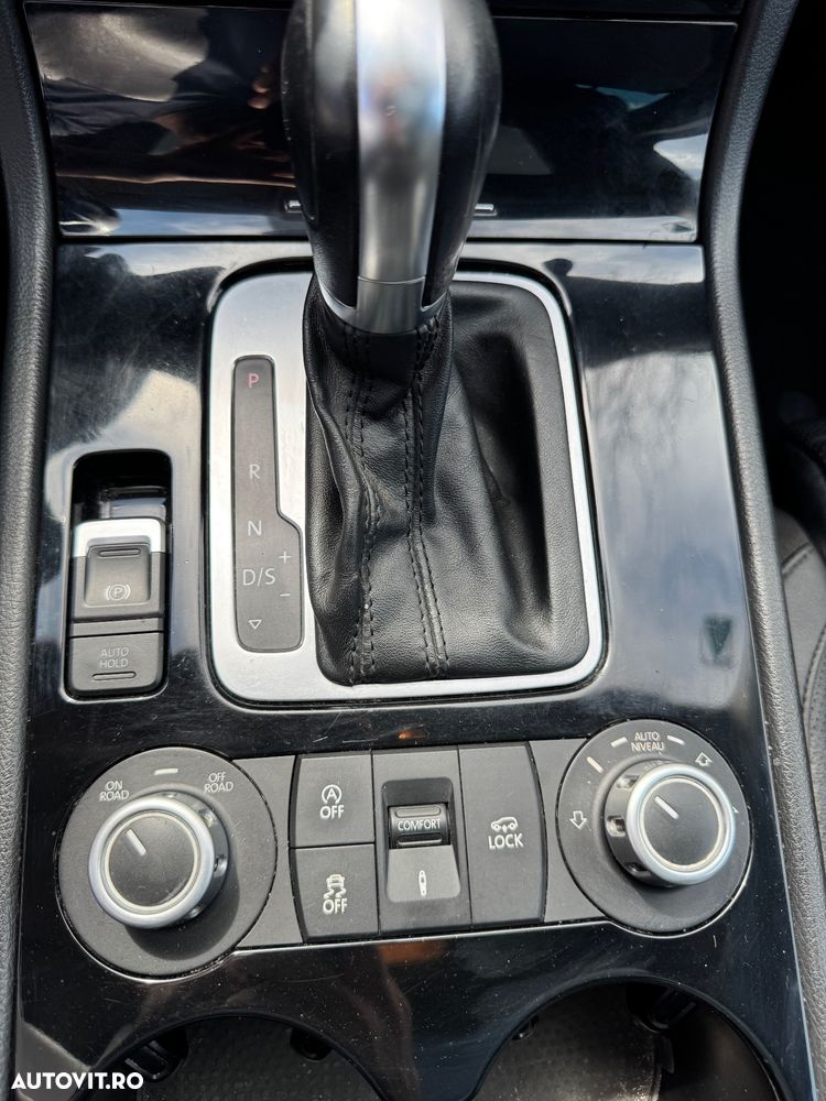 Volkswagen Touareg 3.0 V6 TDI BMT - 18