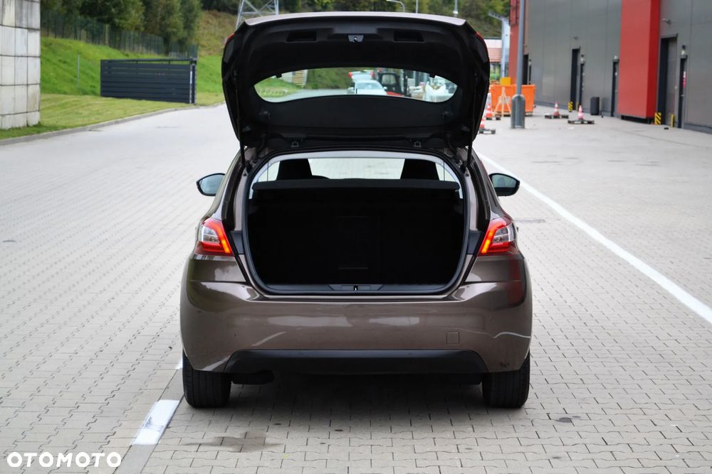 Peugeot 308 155 THP Premium - 26