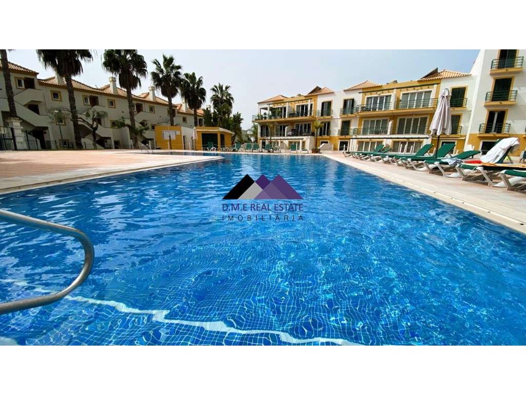 Apartamento T2 em Condomínio Privado - Grande imagem: 4/38