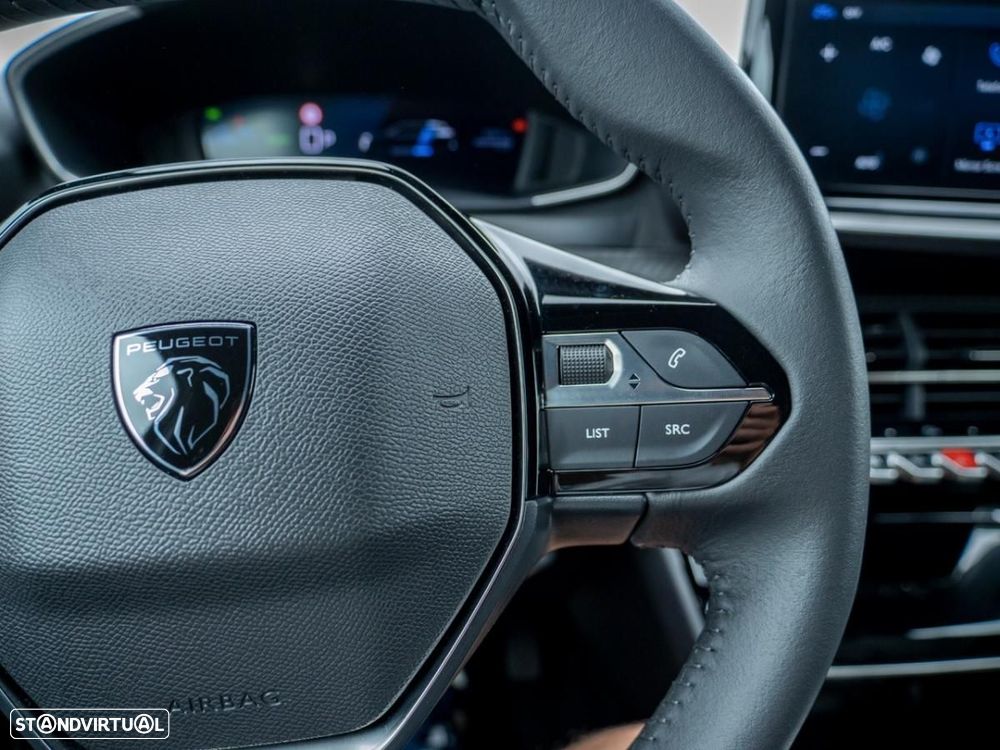 Peugeot e-2008 54 kWh Allure - 31