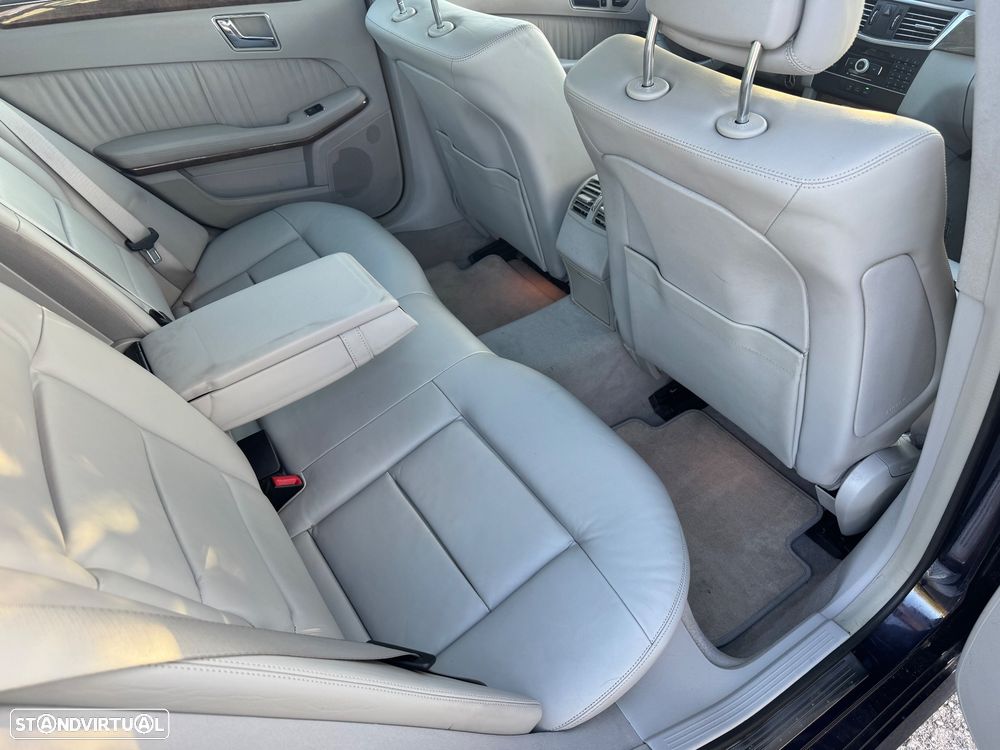 Mercedes-Benz E 200 CGI Elegance BlueEfficiency - 38