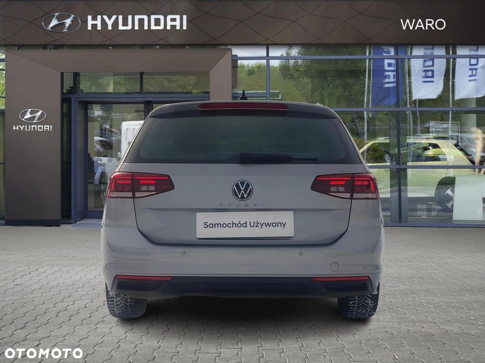 Volkswagen Passat Variant 1.5 TSI EVO Business DSG - 4