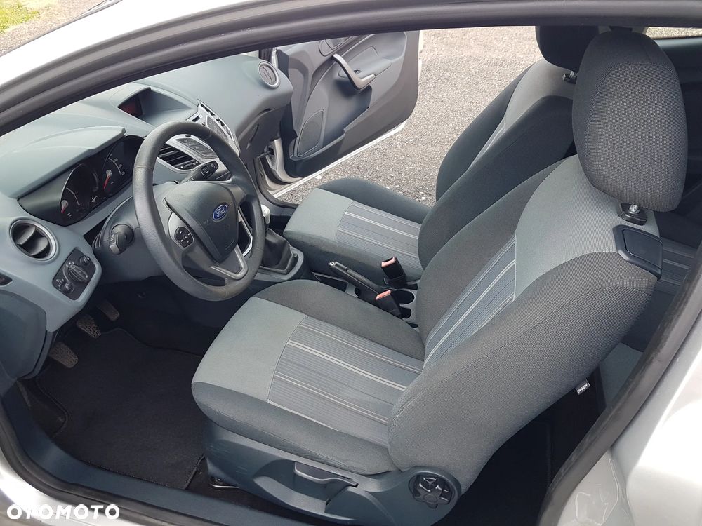 Ford Fiesta 1.25 Trend Edition - 13