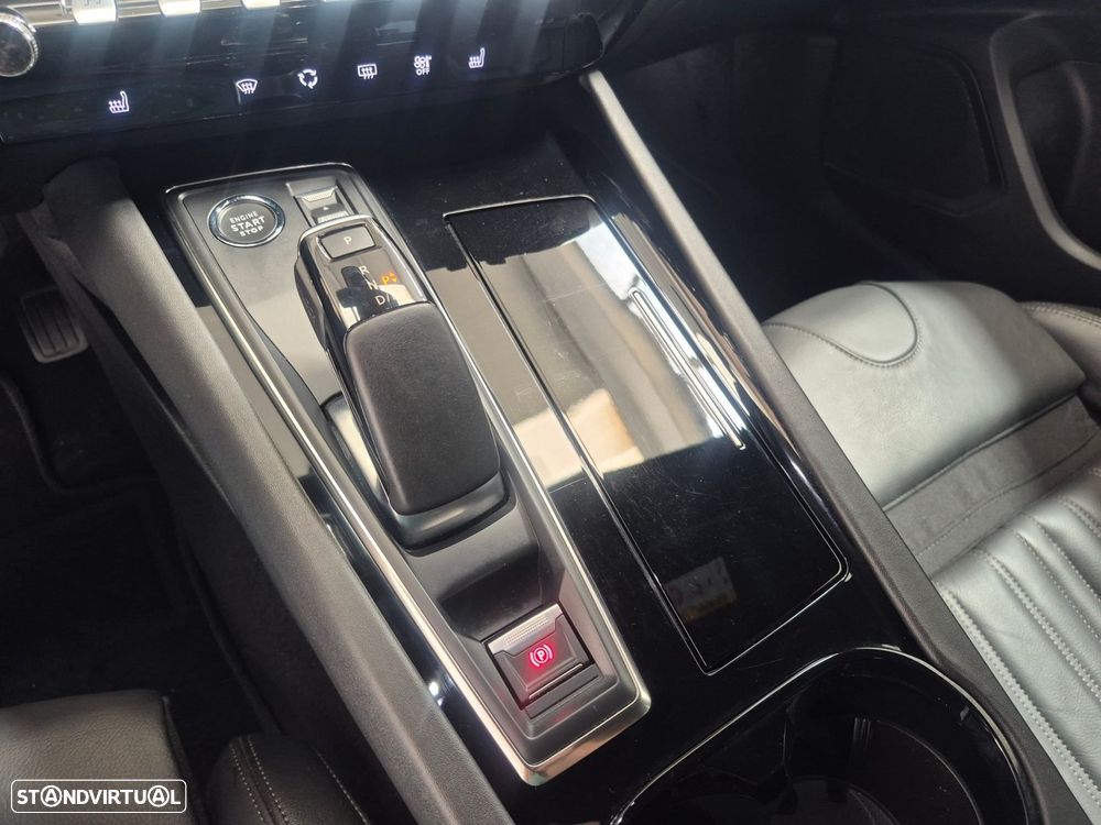 Peugeot 508 1.6 Hybrid Allure Pack e-EAT8 - 18