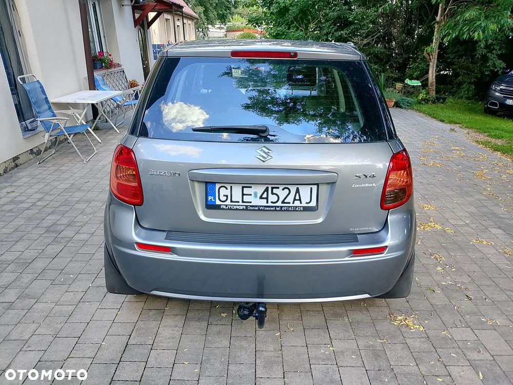 Suzuki SX4 1.6 VVT 4x2 City - 3