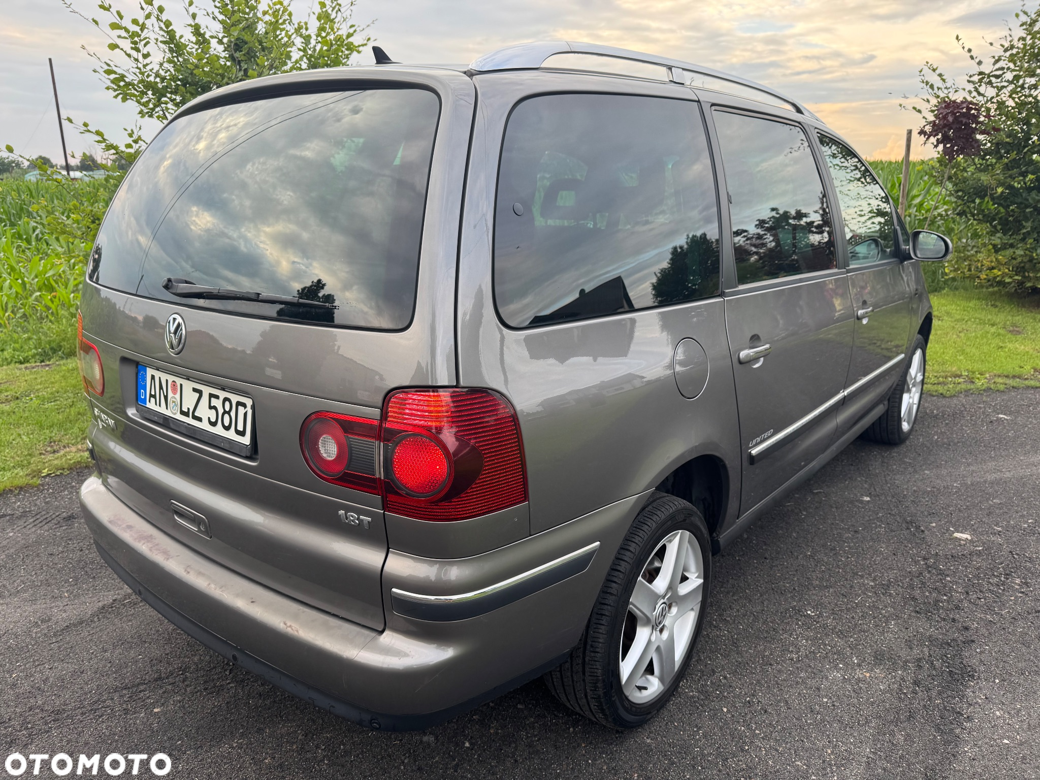 Volkswagen Sharan 1.8 5V Turbo United - 4