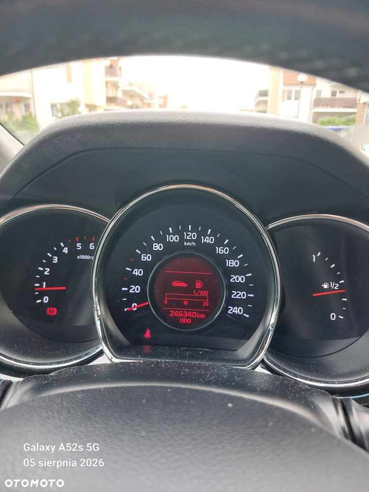 Kia Ceed 1.6 CRDi 128 Platinum Edition - 9