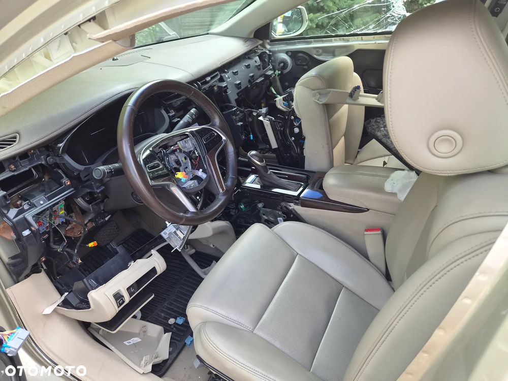 Cadillac XTS - 4