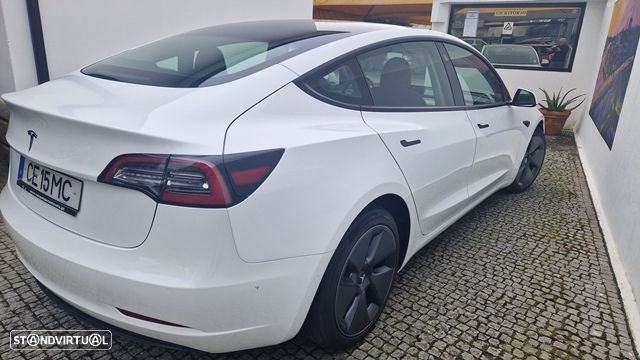 Tesla Model 3 Standard Range Plus RWD - 5
