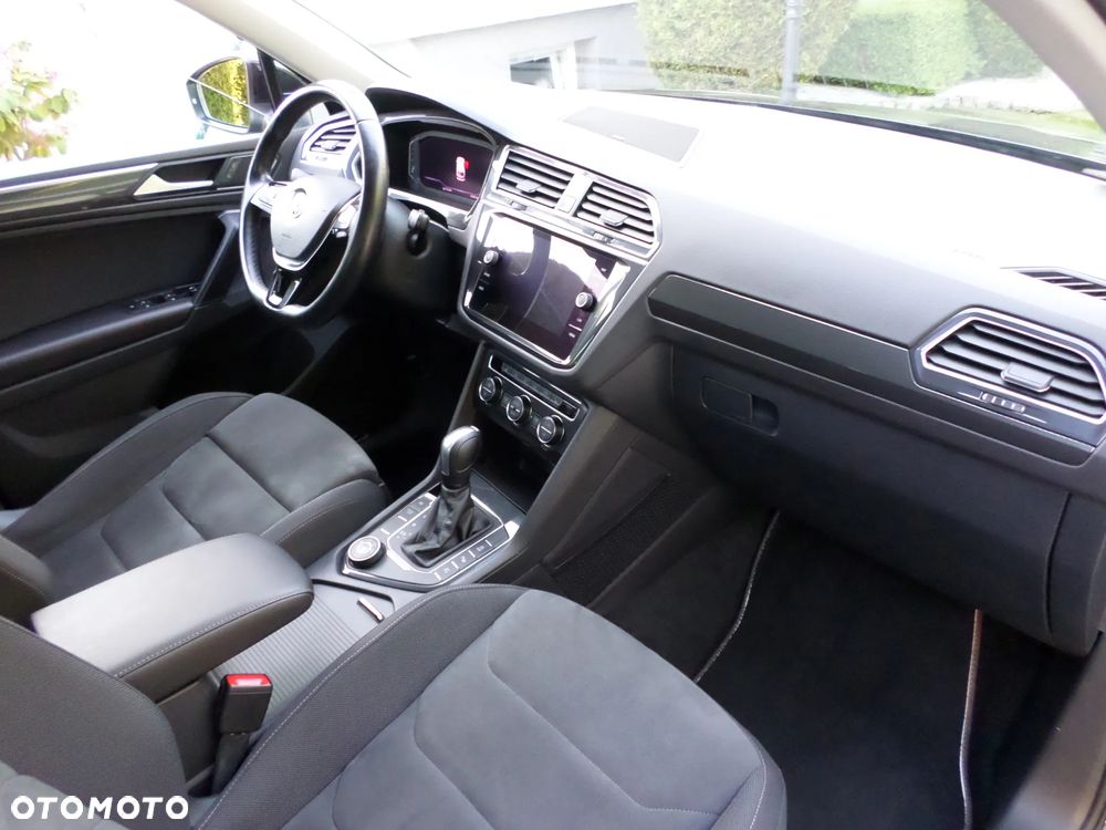 Volkswagen Tiguan - 21