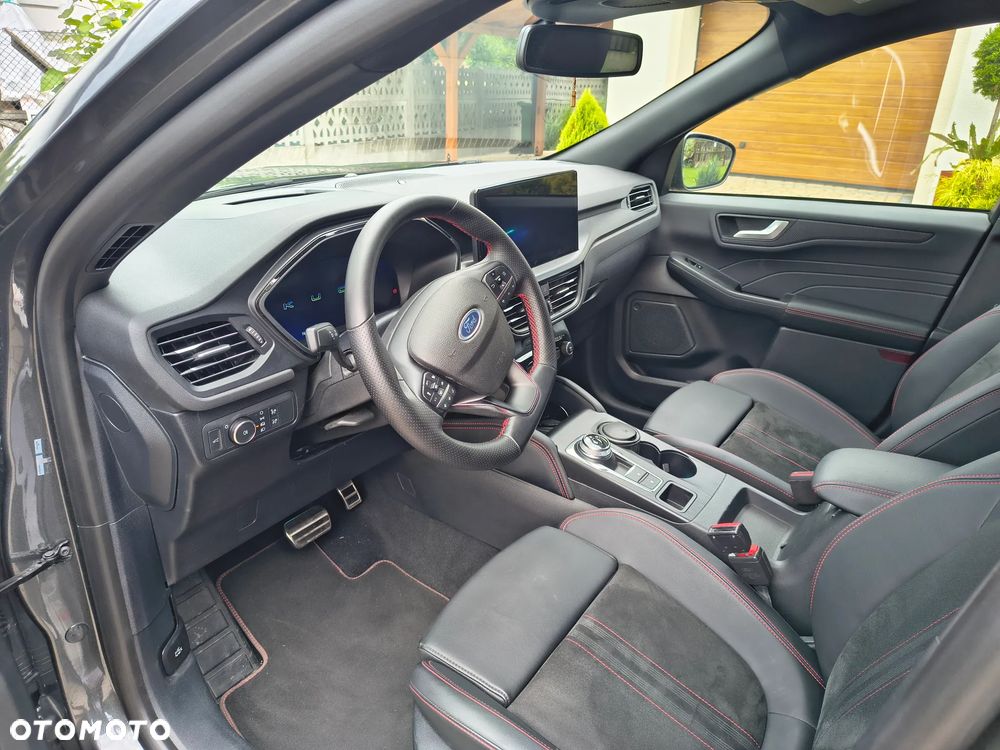 Ford Kuga 2.5 FHEV AWD ST-Line X - 14