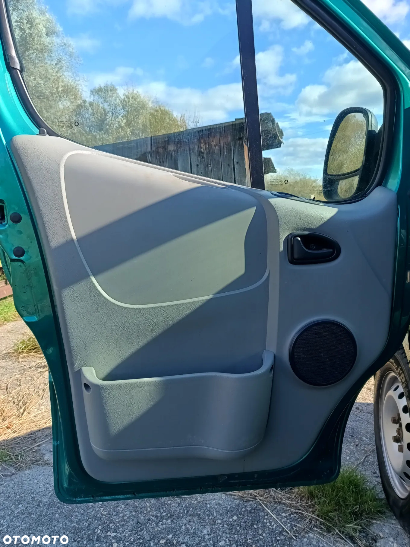 Renault Trafic 2.0 L1H1 - 19