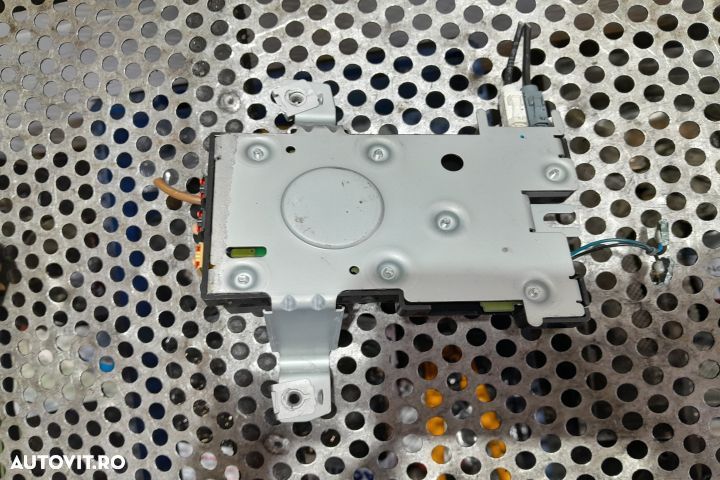 Amplificator antena radio 8P4035225D 8P4035225D Audi A3 8P/8PA [2th f - 3