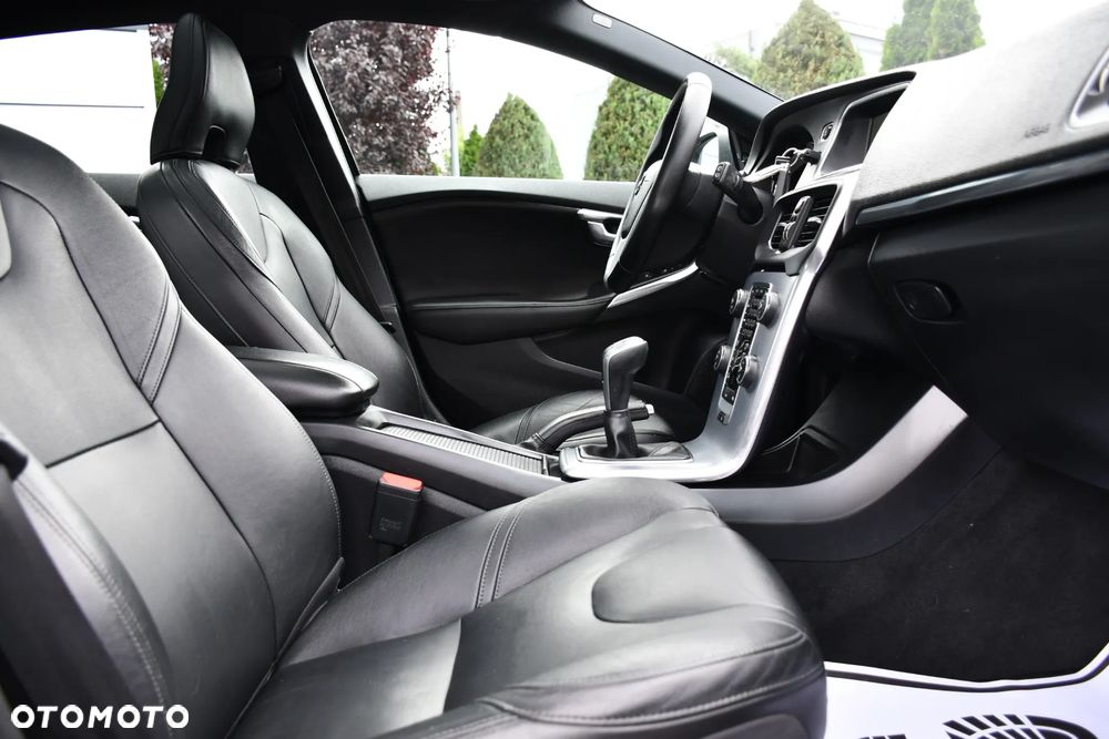 Volvo V40 T4 Inscription - 7