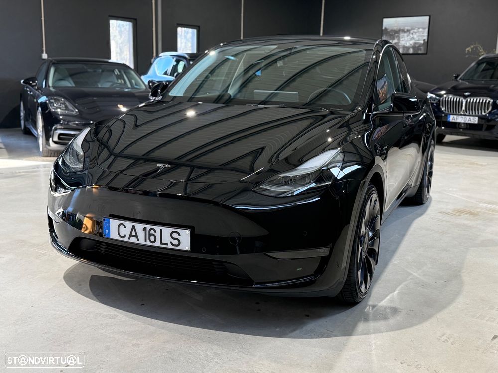 Tesla Model Y Performance Dual Motor AWD - 7
