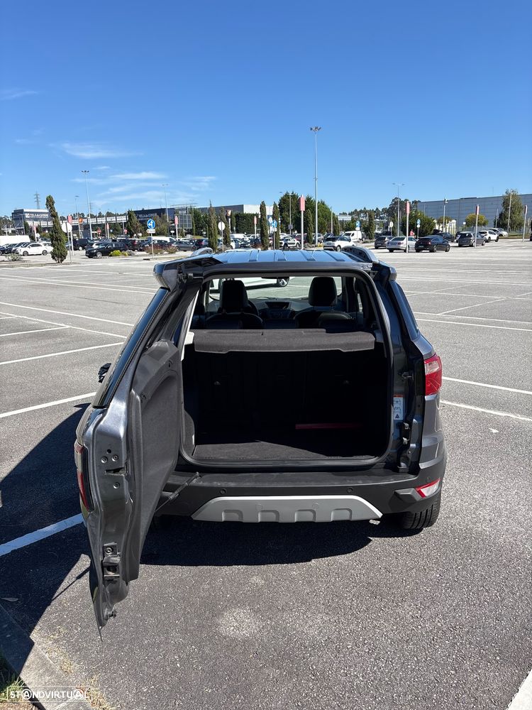 Ford EcoSport 1.5 TDCi Titanium - 19