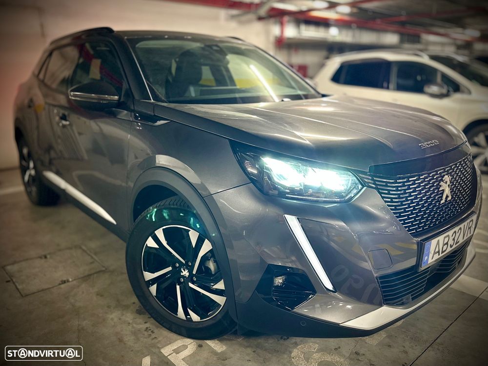 Peugeot 2008 1.2 PureTech Allure EAT8 - 1