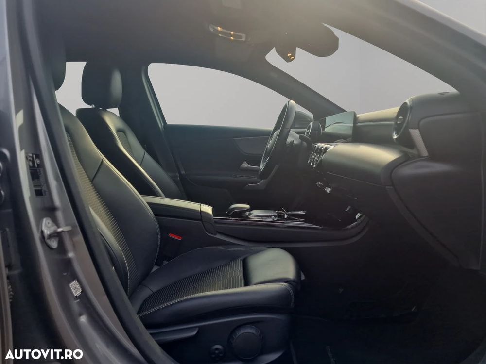 Mercedes-Benz A 180 - 25