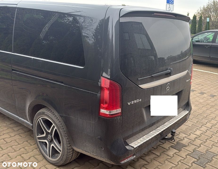 Mercedes-Benz Klasa V 250 d 4-Matic Avantgarde 9G-Tronic (ekstra d³) - 3