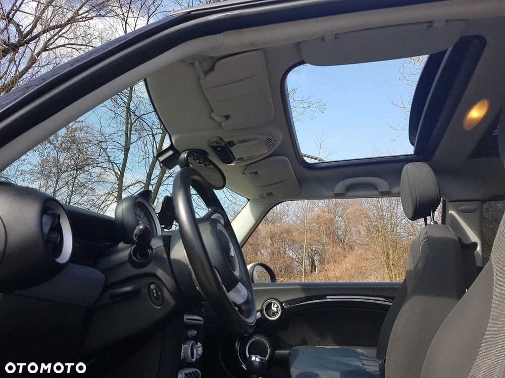 MINI ONE Standard - 12