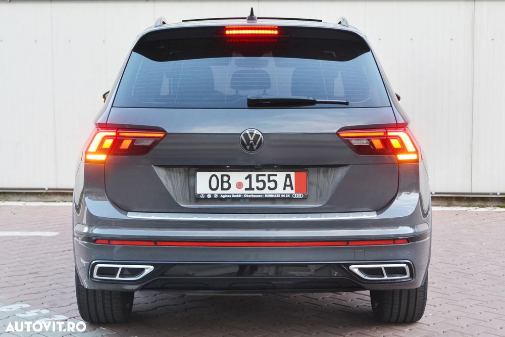 Volkswagen Tiguan 2.0 TDI SCR 4MOTION DSG R-Line - 24