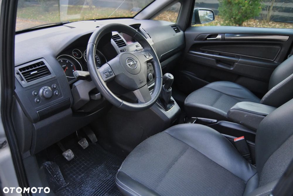 Opel Zafira 1.9 CDTI Cosmo - 5