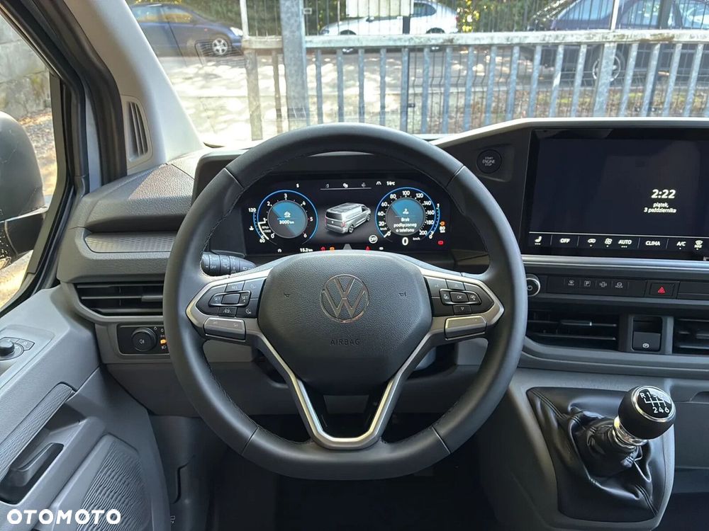 Volkswagen Caravelle 2.0 TDI L2 - 18