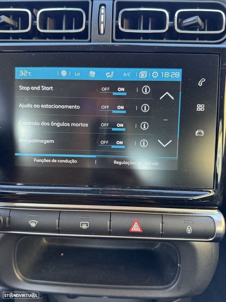 Citroën C3 1.2 PureTech Shine EAT6 - 20
